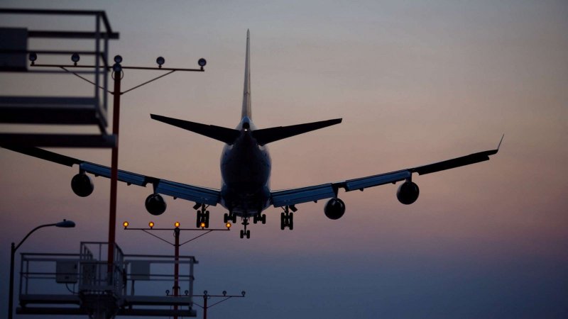 FAA warns flights over Latin America amid military risks