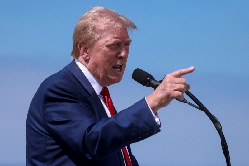 Trump shares Macron’s messages questioning Greenland move