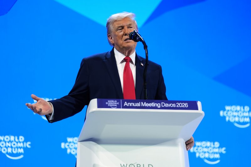 Trump announces new Fed chair to be announced soon