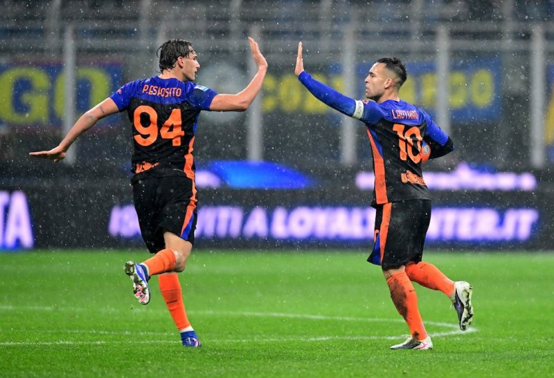 Inter rally from two goals down to beat Pisa 6-2