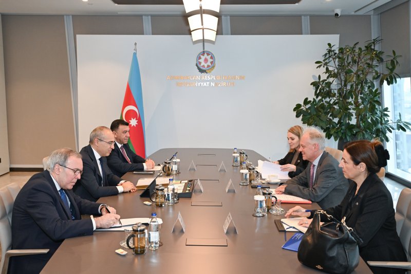 Azerbaijan, EU review economic cooperation prospects