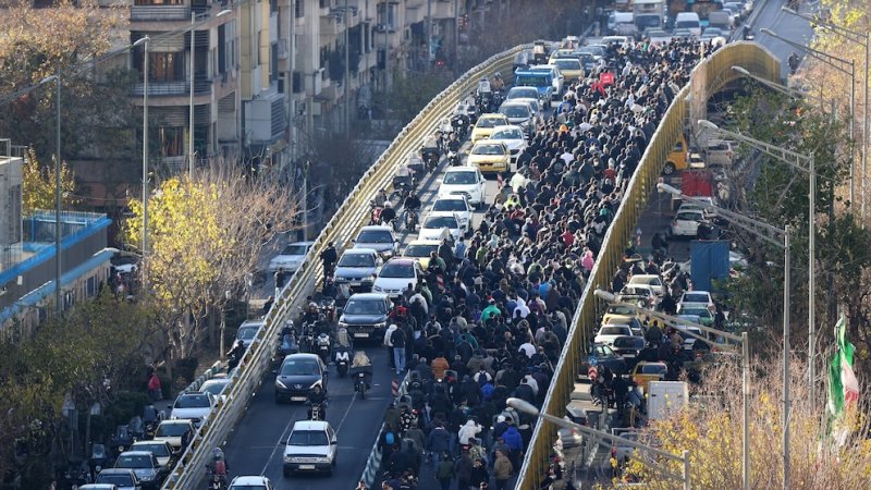  İranın daxili böhranı və Vaşinqtonun dilemması 