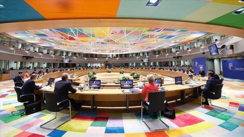 EU set to hold emergency meeting after Trump's Greenland tariff threats