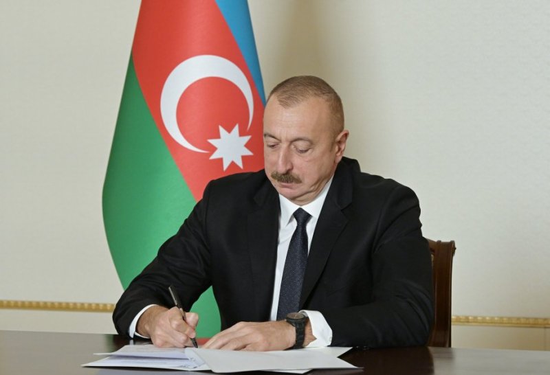 President Aliyev signs order on awarding Presidential Prizes to Youth
