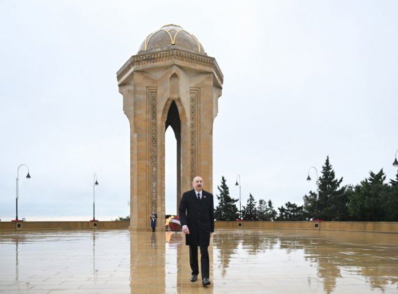 2026/01/7-1768743823.jpg + Prezident İlham Əliyev 20 Yanvar şəhidlərinin xatirəsini yad edib News about - Prezident İlham Əliyev 20 Yanvar şəhidlərinin xatirəsini yad edib