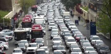Paytaxtda nəqliyyatın sıx olduğu küçə və prospektlər açıqlanıb