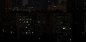 Rusiyanın zərbələri Kiyevin yarısını işıqsız qoydu