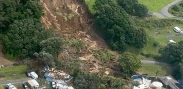 Landslide hits New Zealand holiday park, several missing