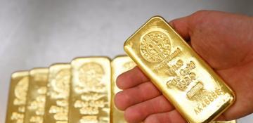 Gold hits new record above $5,200 ahead of Fed decision