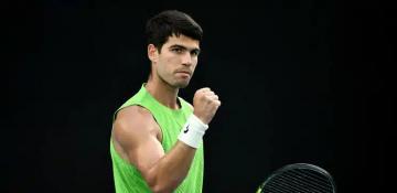 Alcaraz beats Zverev to reach Australian Open final