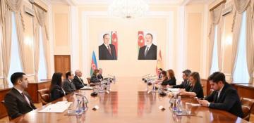 Azerbaijan, Spain hail positive dynamics in bilateral ties