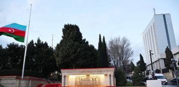 Azərbaycan xalqı 20 Yanvar şəhidlərini anır