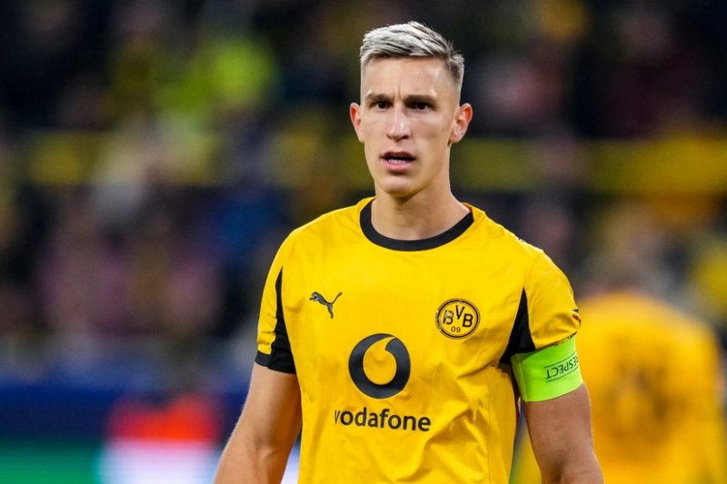Real Şlotterbeki transfer siyahısına daxil edib