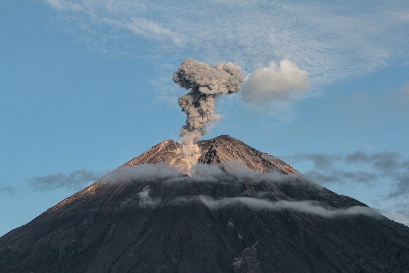 Indonesia's Mount Semeru erupts 7 times in 3 hours