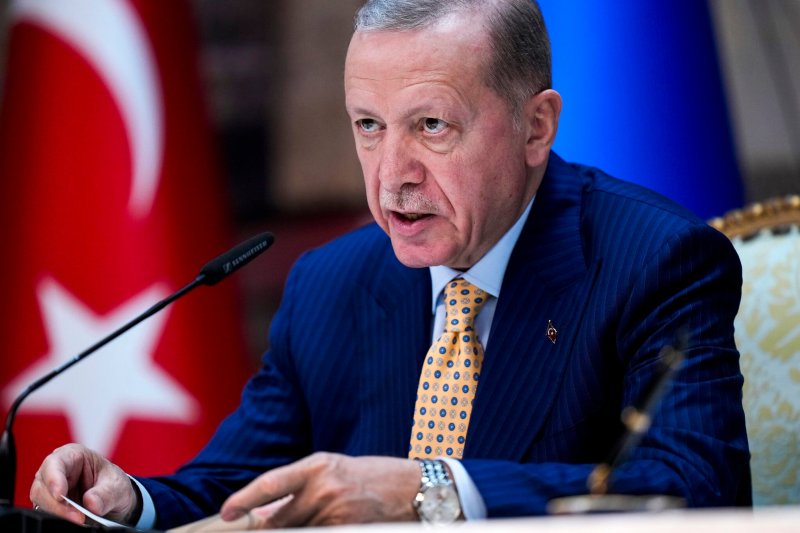 Ərdoğan: ABŞ-la İran arasındakı gərginliyi azaltmaq üçün bütün diplomatik yolları sınayırıq