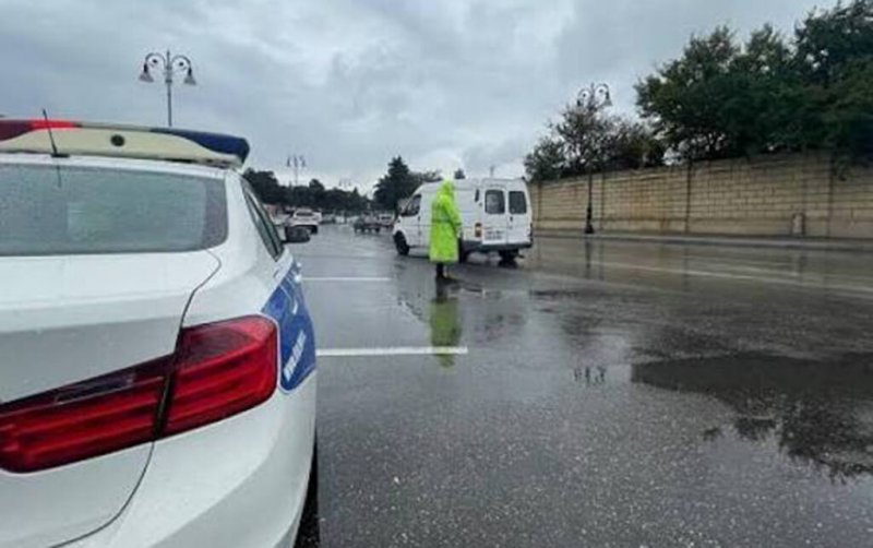 Yağıntılı hava ilə əlaqədar BDYPİ sürücülərə çağırış edib