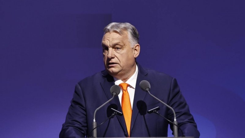 Orban: Aİ və Ukrayna Macarıstana “açıq müharibə” elan edib