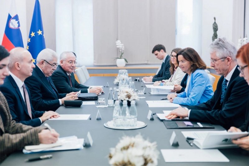 Azerbaijan, Slovenia hail increase in mutual trade volumes