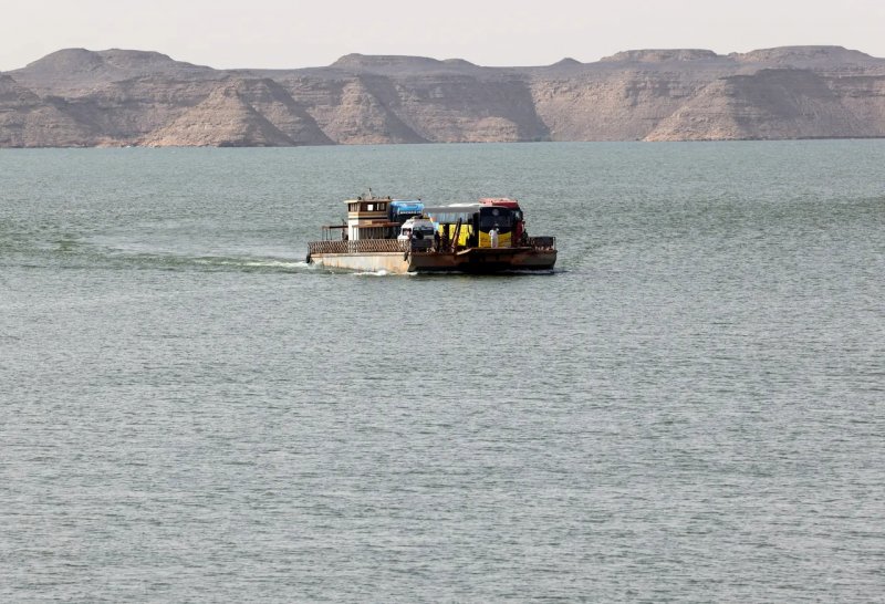 Death toll from ferry sinking in N. Sudan rises to 21