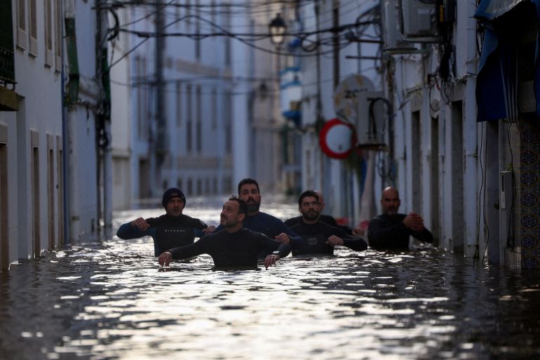 Güclü daşqınlar Portuqaliyada insan tələfatına yol açıb