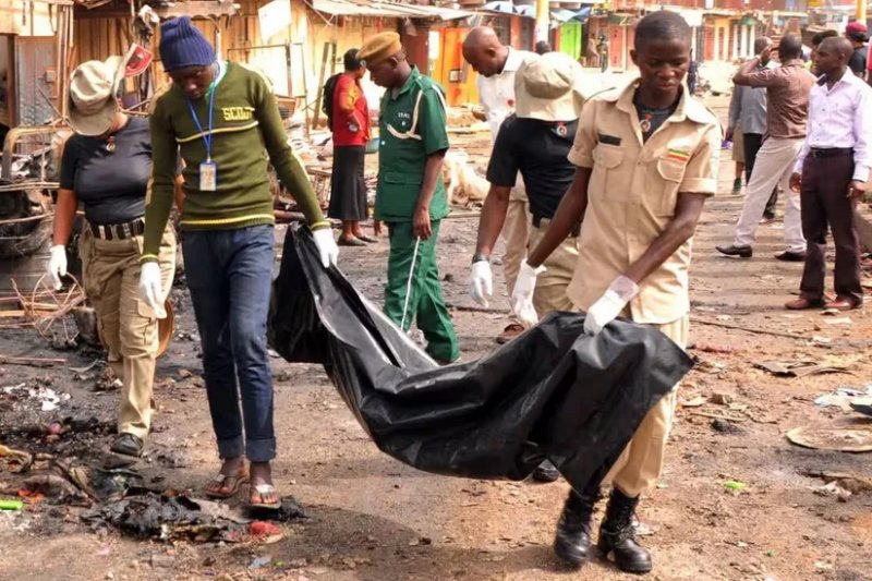Gunmen kill at least 30 in northwest Nigeria villages