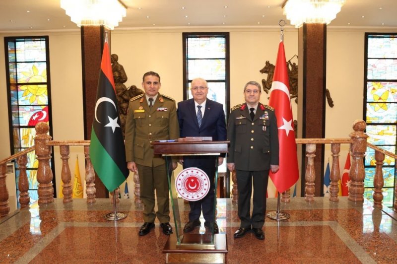 Türkiyə və Liviya arasında müdafiə məsələləri Ankarada müzakirə olunub