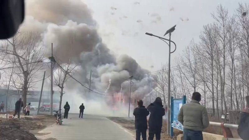 Fireworks shop explosion leaves 12 dead in central China