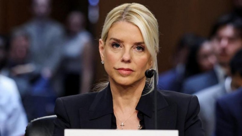 News about -   Who appears in the Epstein files released by Bondi?  