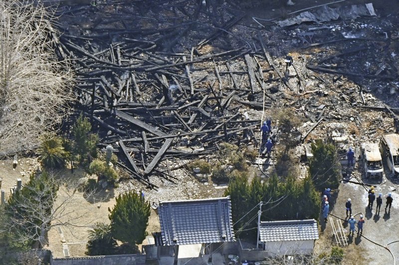 Fire at Japan's Buddhist temple leaves five dead