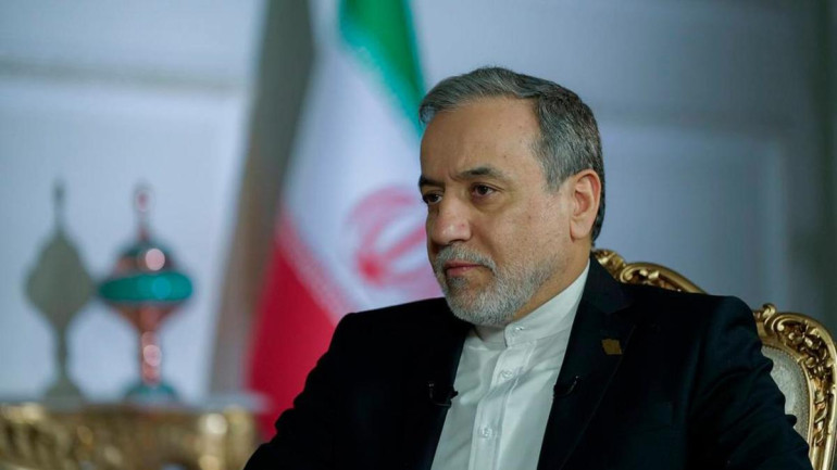 Abbas Əraqçi etirazlarda 200 zabitin öldüyünü açıqlayıb