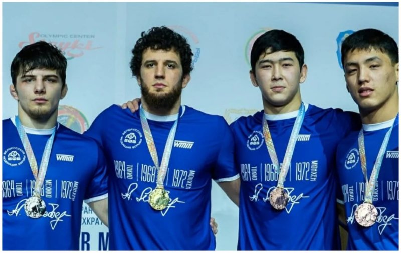 Azərbaycan güləşçisi Minskdəki turnirdə qızıl medal qazanıb