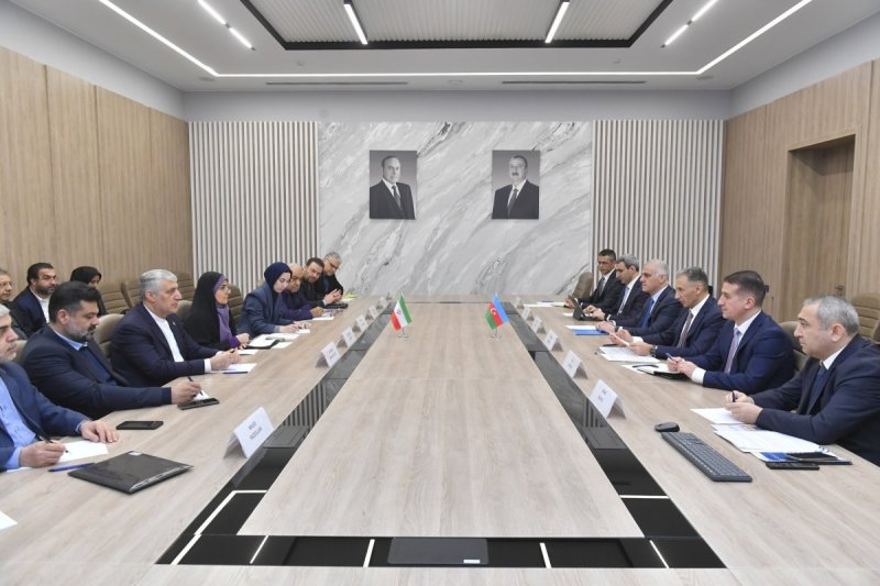 Azərbaycan və İran nəqliyyat sahəsində birgə yol xəritəsi hazırlayacaq