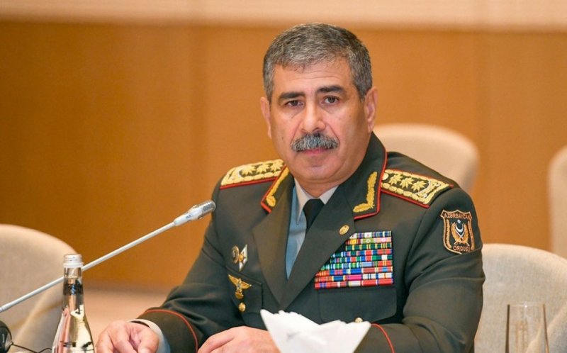 Azərbaycanın müdafiə naziri türkiyəli həmkarına başsağlığı verib