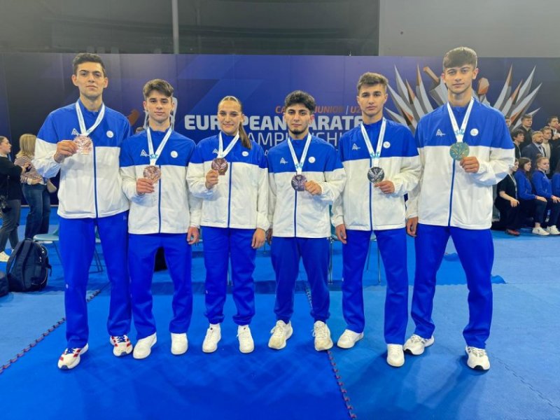 Azerbaijani karatekas win six medals at EKF Championships