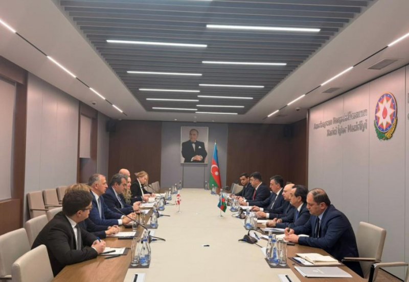 Azərbaycan və Gürcüstan XİN-ləri arasında siyasi məsləhətləşmələr aparılıb