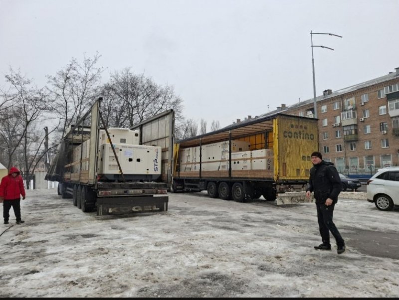 Azerbaijan delivers another shipment of humanitarian aid to Ukraine