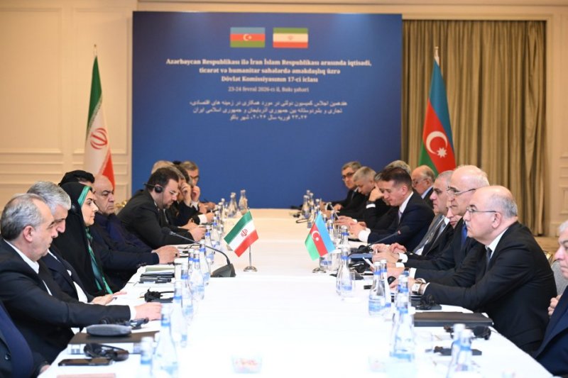 Azerbaijan, Iran review trade and transit cooperation