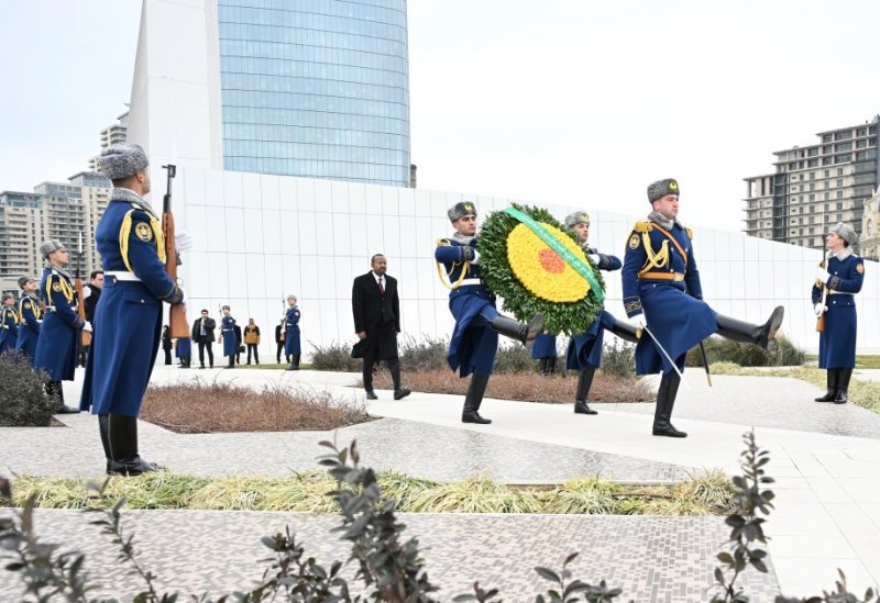Ethiopian PM visits Victory Park in Baku