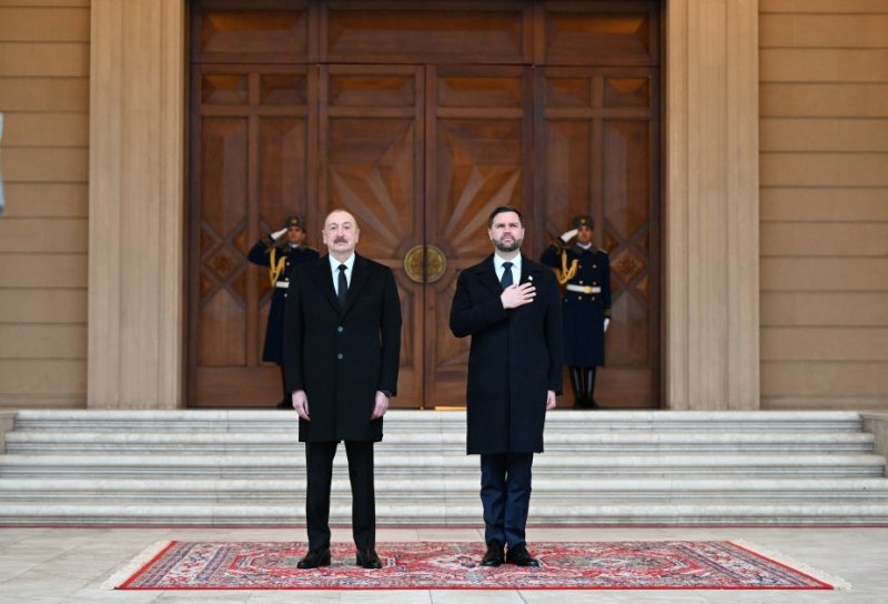  Official welcome ceremony held in Baku for JD Vance 