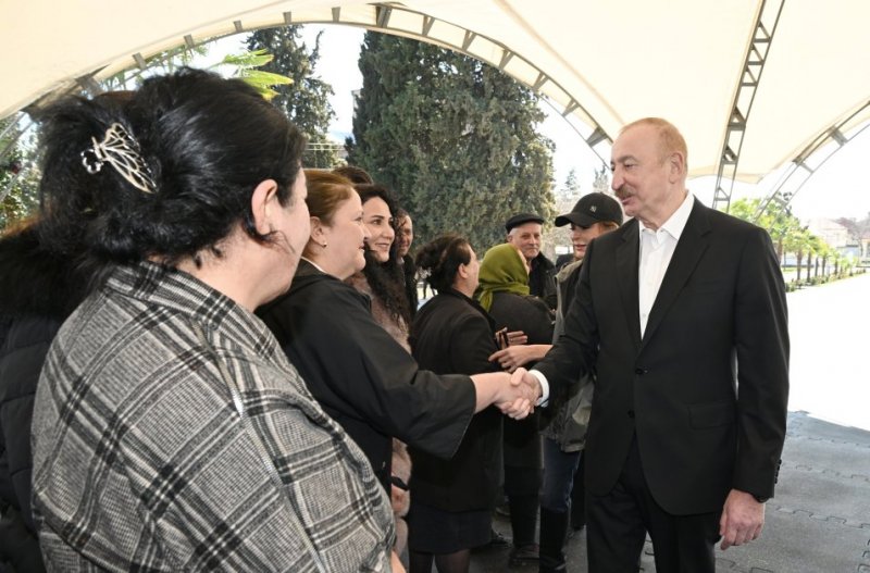 2026/02/7-1772054862.jpg + Prezident İlham Əliyev Xocavənd şəhər və Xocavənd kənd sakinləri ilə görüşüb News about - Prezident İlham Əliyev Xocavənd şəhər və Xocavənd kənd sakinləri ilə görüşüb