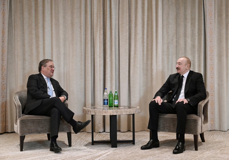 President Ilham Aliyev meets with Bundestag Foreign Affairs Committee chairman