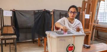 Bangladesh begins national parliament voting