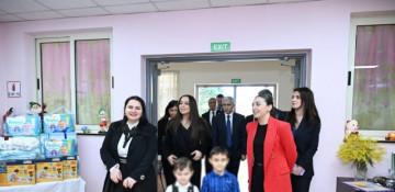 Leyla Əliyeva Tiranada “Hannah və Rosafa” uşaq evini və xəstəxananı ziyarət edib