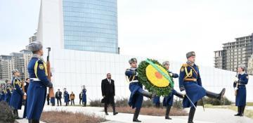Ethiopian PM visits Victory Park in Baku