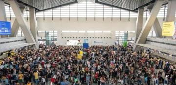 “Basyanq” tropik fırtınası Filippində aviareysləri ləğv etdi, minlərlə sərnişin yollarda qaldı