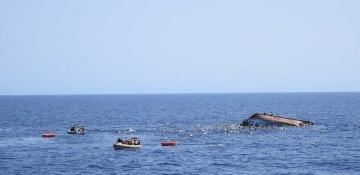 53 migrants dead or missing after boat capsizes off Libya