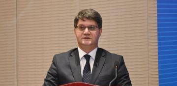 Prezident İlham Əliyev Rəşad İsmayılovu nazir təyin etdi 