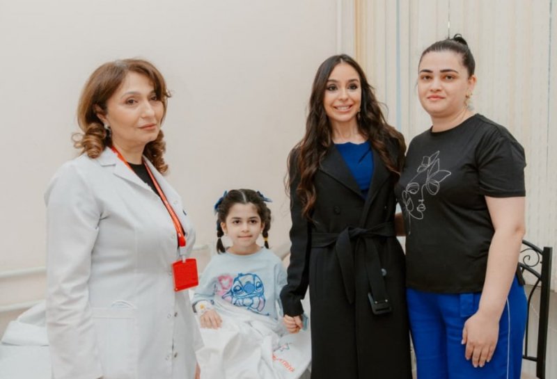 News about - Leyla Əliyeva Respublika Pediatriya Mərkəzinin Nərimanov Uşaq Klinik Xəstəxanasını ziyarət edib