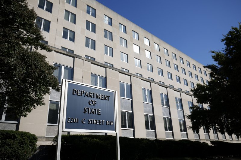 US urges nationals to leave Middle East immediately