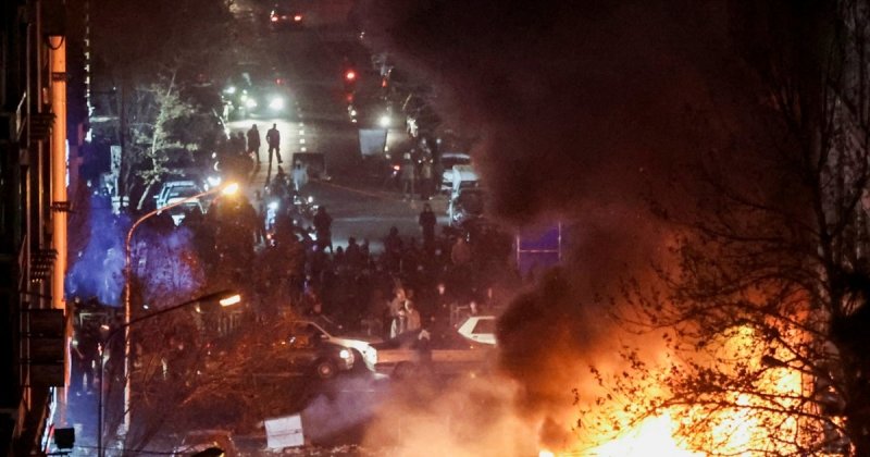 İranda son 5 gündə ölənlərin sayı 1000 nəfəri keçib